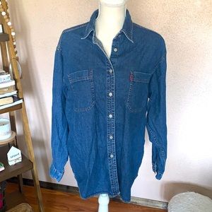 Levi’s Red-Tab denim long sleeve button up shirt